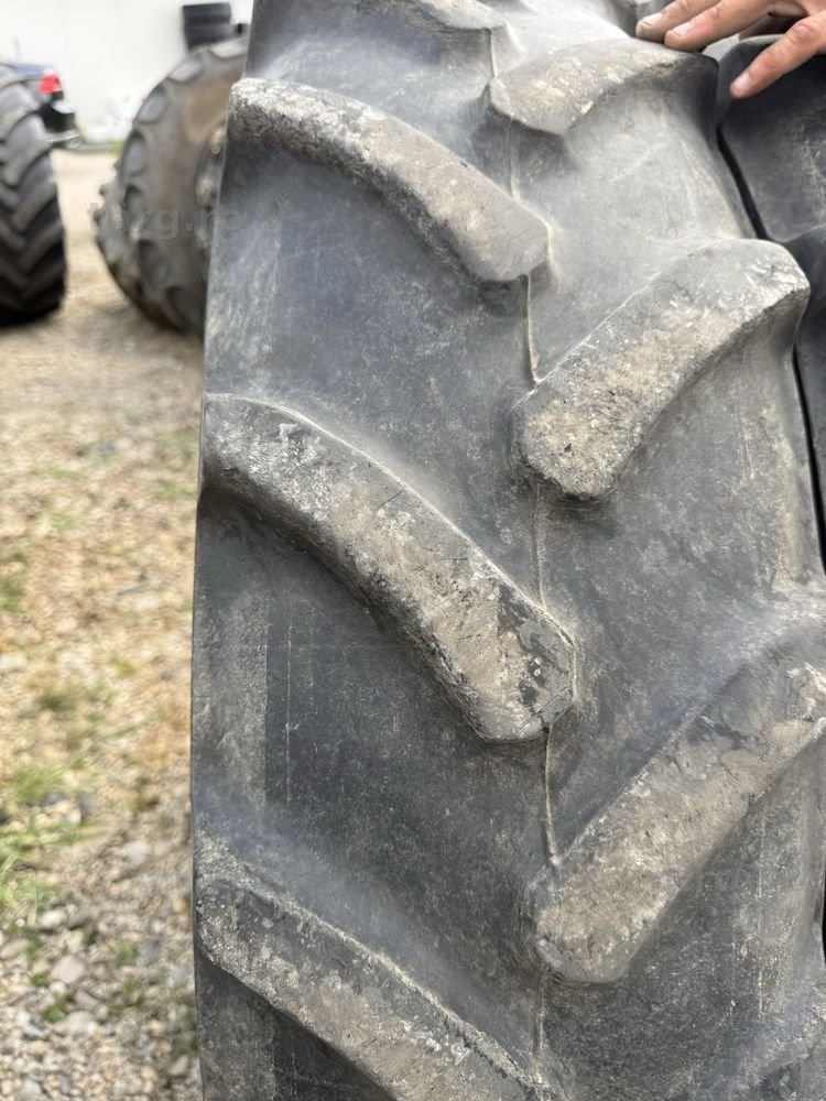 270/80r32 mitas 2