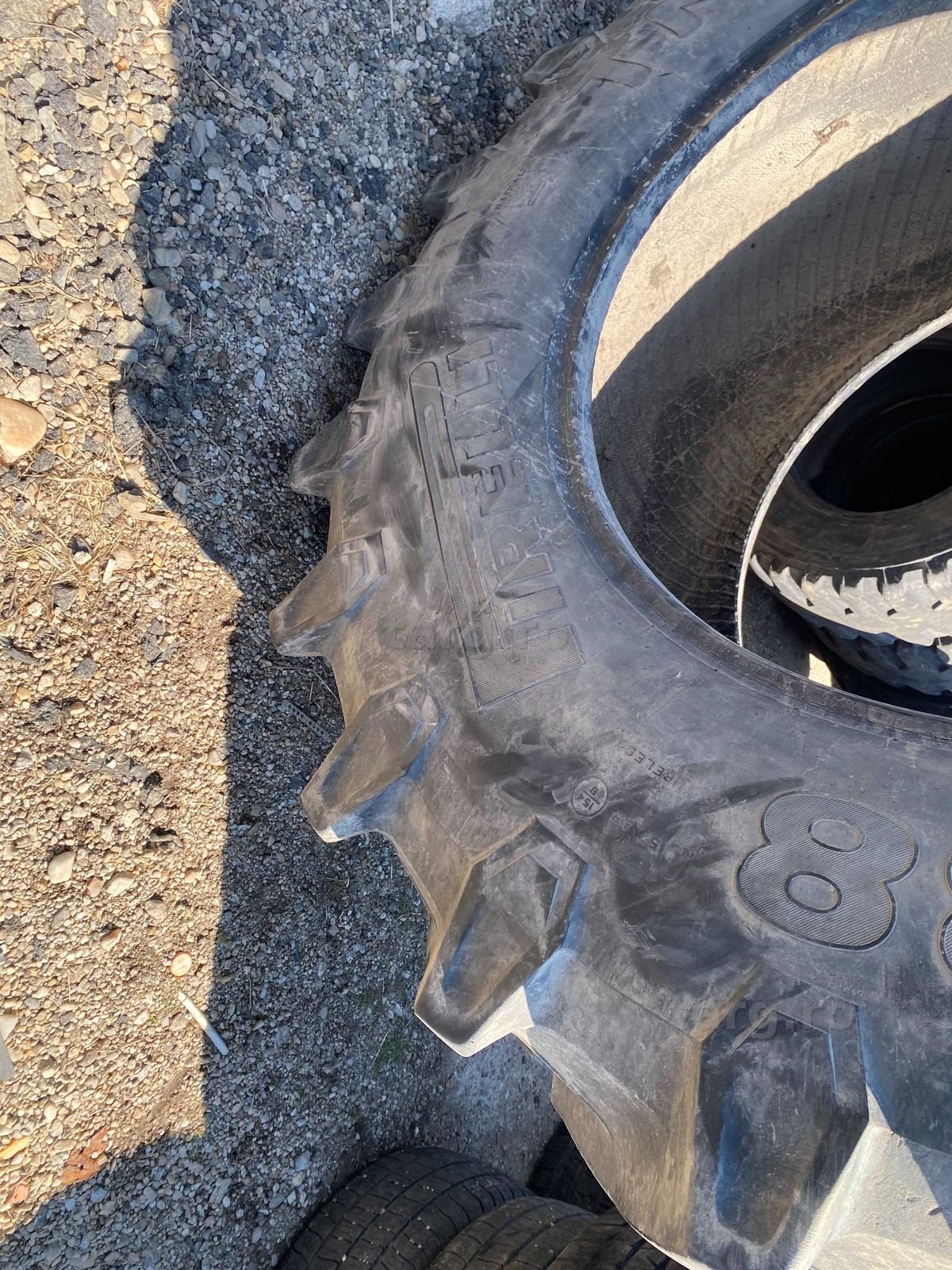 cauciuc Pirelli 650.65 R38 3