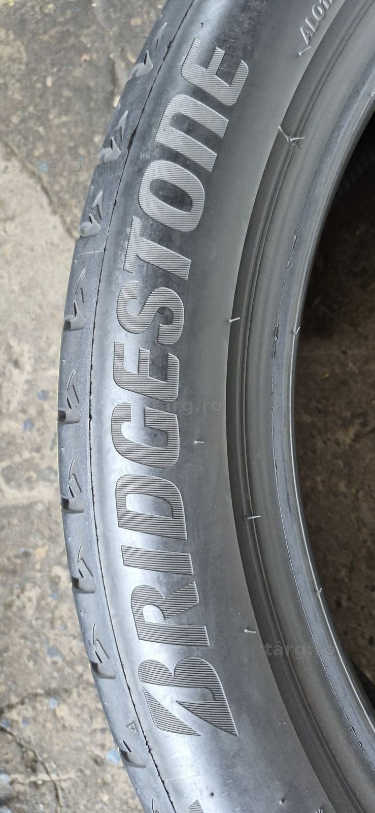 4 anvelope vara Bridgestone,fata 245/45/20,spate 275/40/20,dot 2023.Pret/bucata. 4