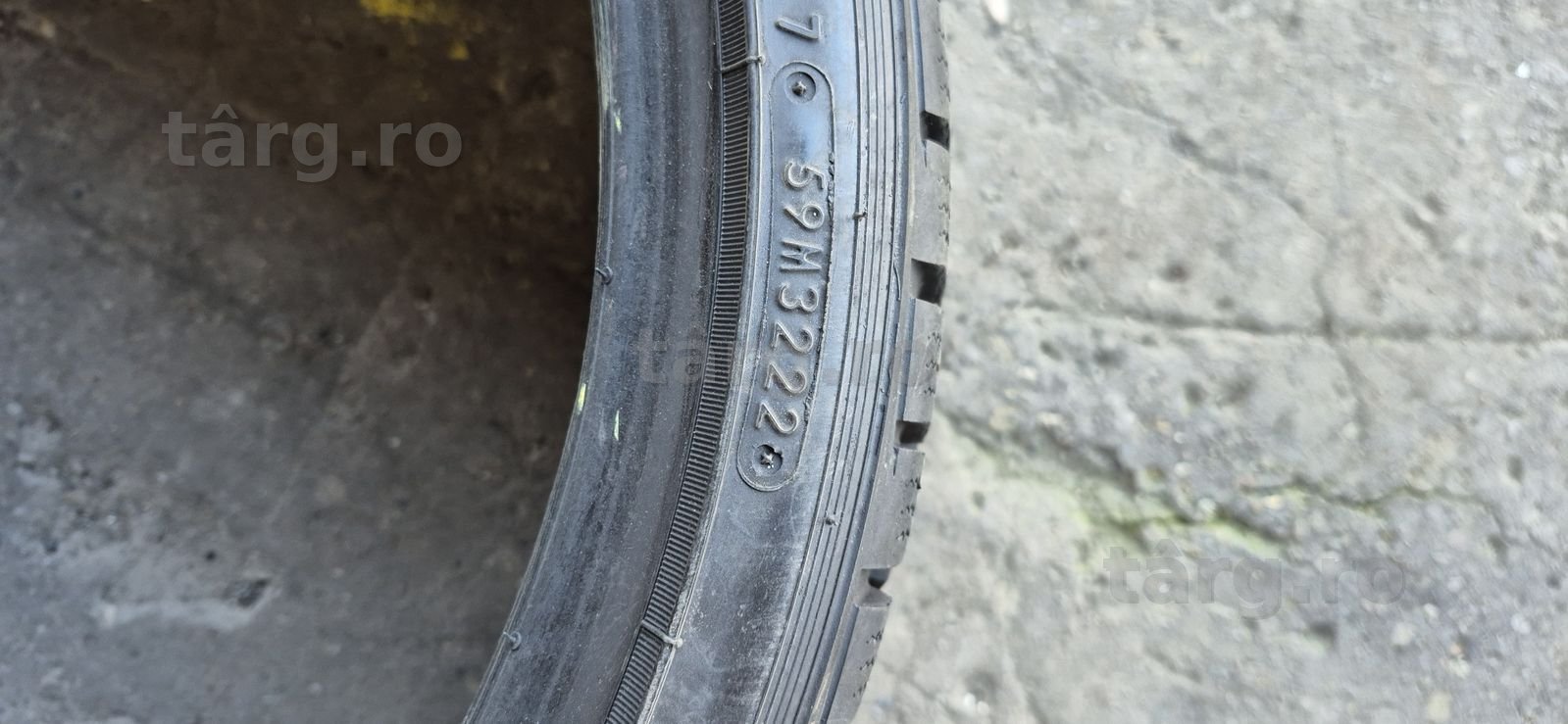 4 anvelope iarna ca si noi Toyo,255/30/20.Pretul este pe bucata. 8