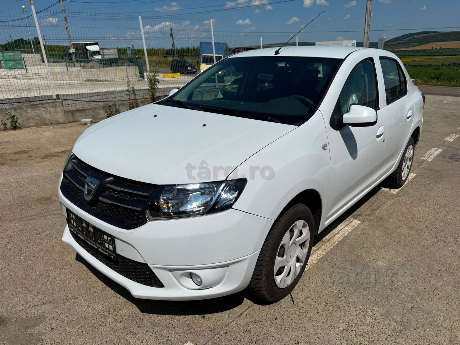 Dezmembrez Dacia logan 2 2015 alba 1.5 dci K9K 626 volan stanga