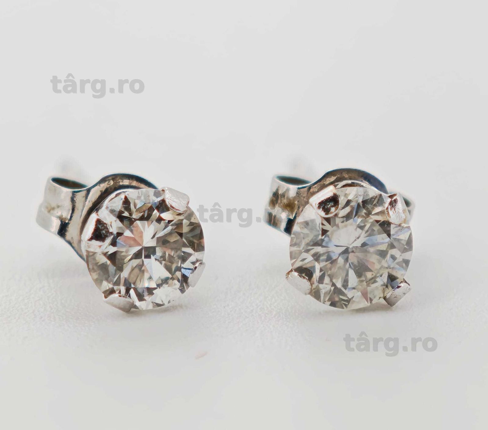 Cercei 14k diamante naturale 0.35ct