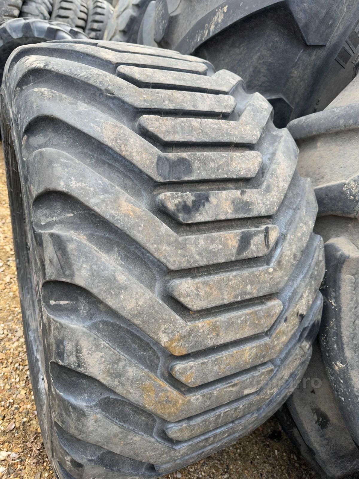 Anvelope 500/45 R22,5 4