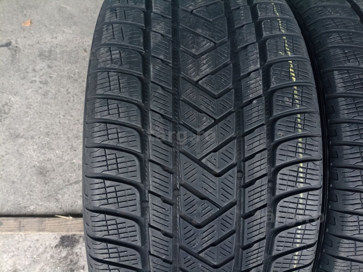 2 anvelope de iarna Pirelli 295/35 R22 dot 2420 2
