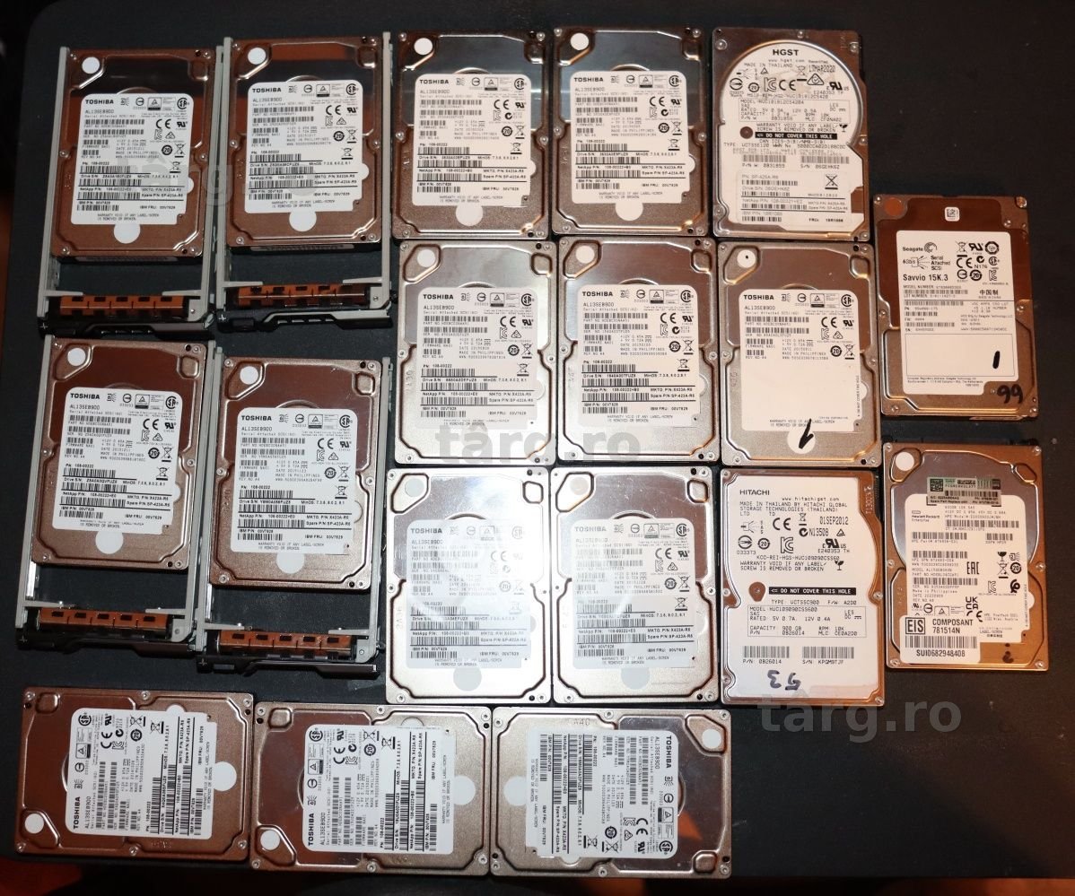 Lot Storage 18 x Harddisk SAS 1.2Tb/900Gb/600Gb /Caddy Dell