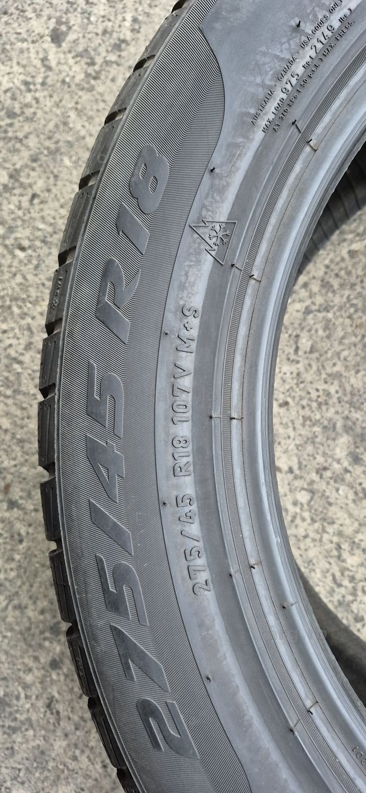 2 anvelope iarna noi Pirelli 275/45/18.Pretul este pe bucata. 5