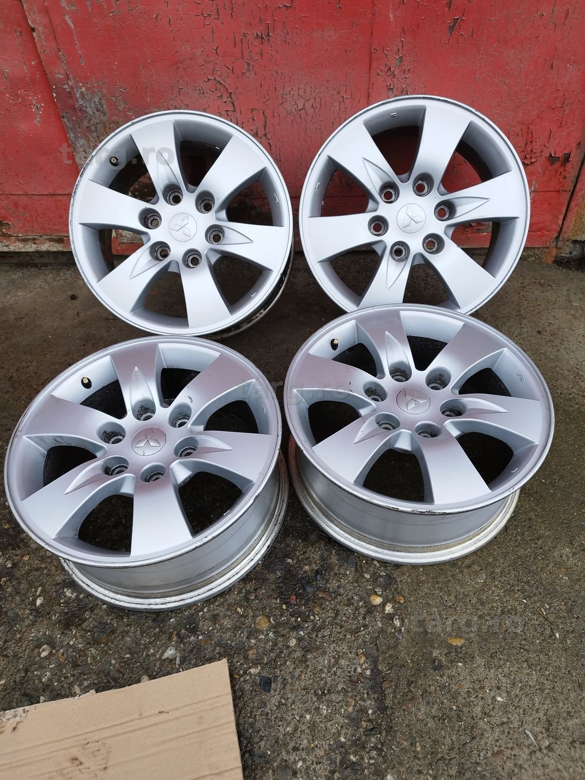 4 jante de Mitsubish17 inci  prinderea 6x98,gaura centrală 64mm 2
