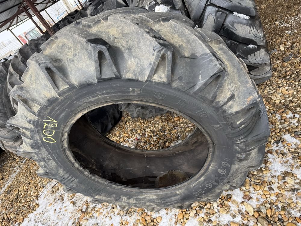 16,9-30 fulda tractor 5
