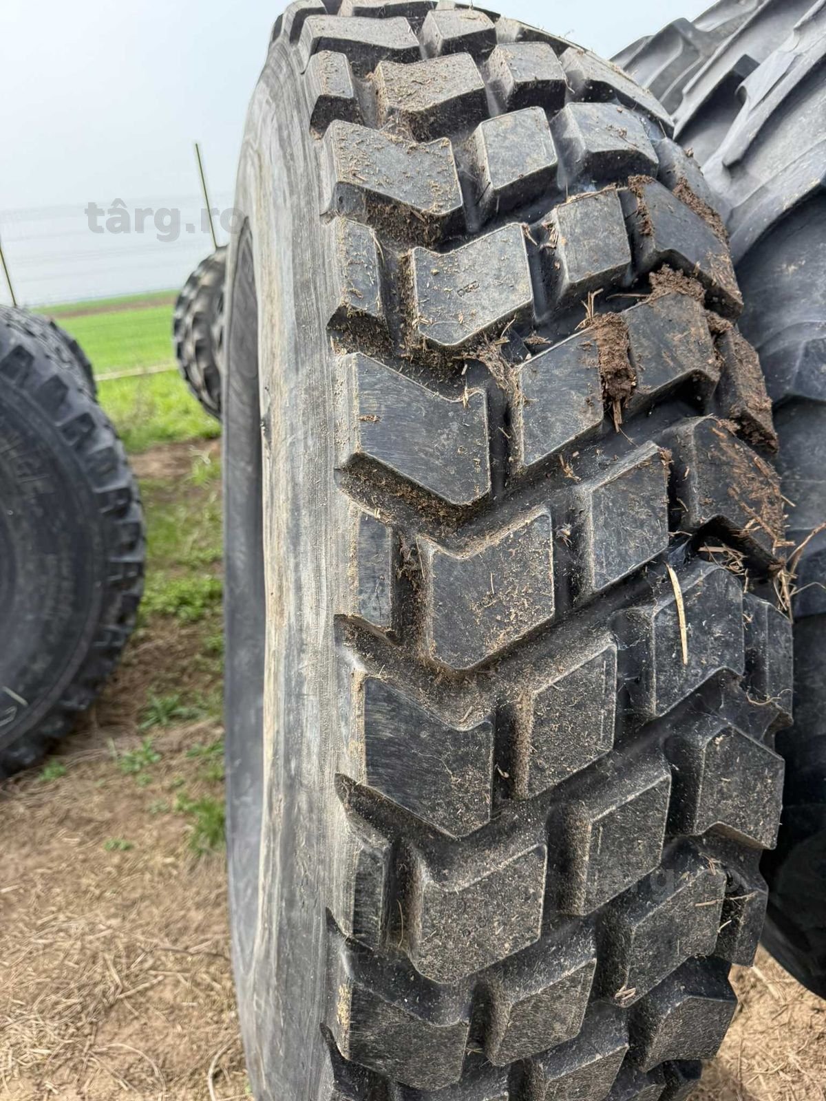 Cauciuc 1400 R24 Michelin 4