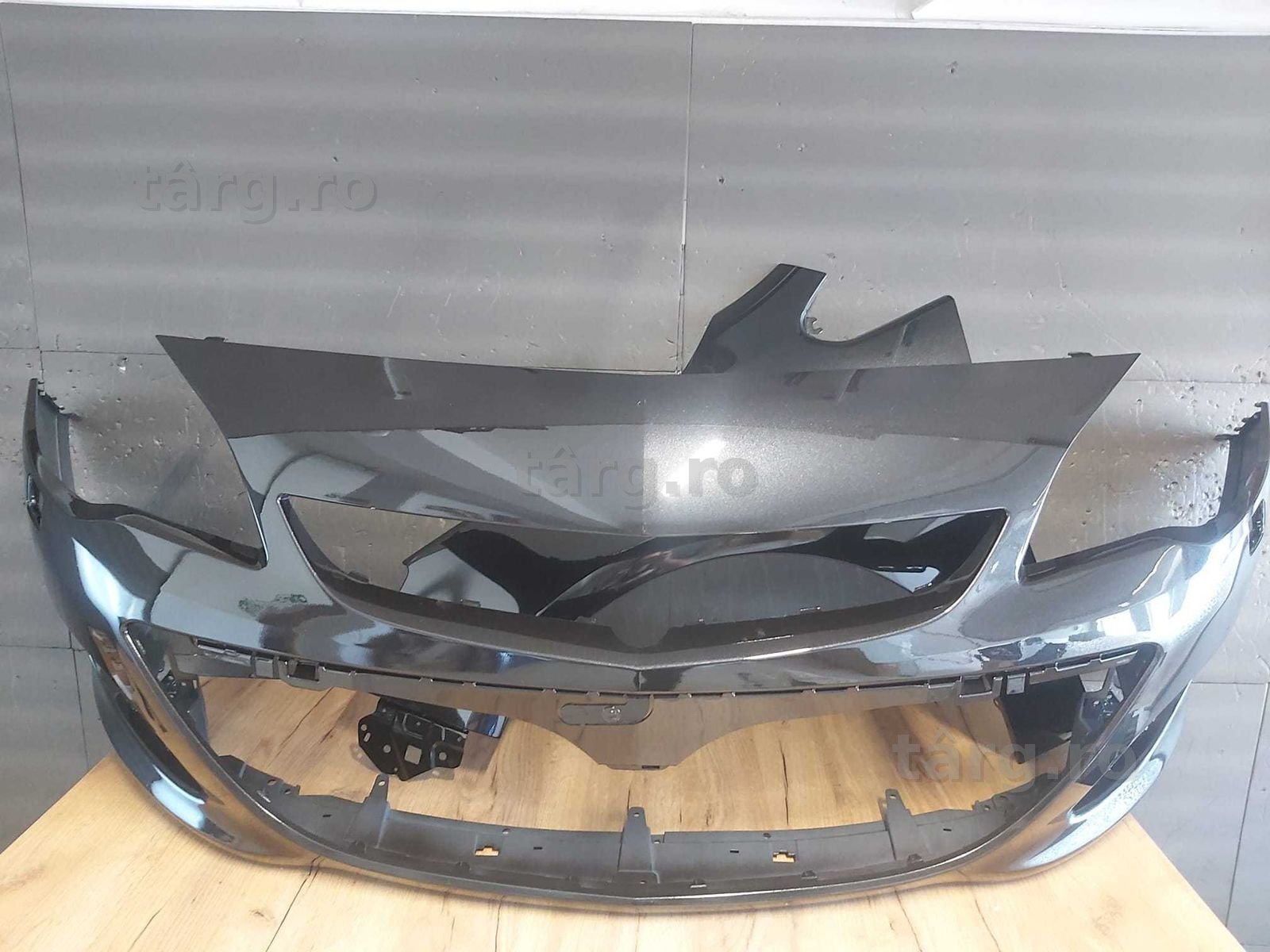 Bara & Aripa Fata Stanga Opel Astra J 2009-2015 (Z22C (Negru))
