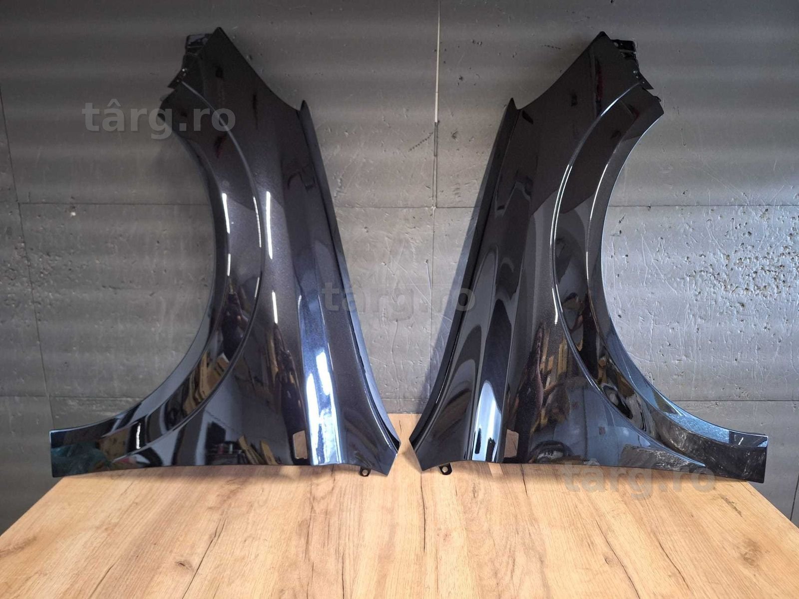 Aripa Fata Dreapta & Stanga Opel Astra H 2004-2009 (20R (Negru))