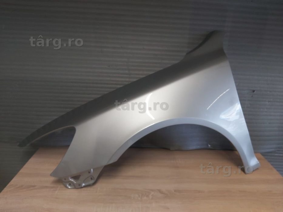 Aripa Fata Stanga Skoda Octavia 2/II FSL 2008-2013 (Auriu)
