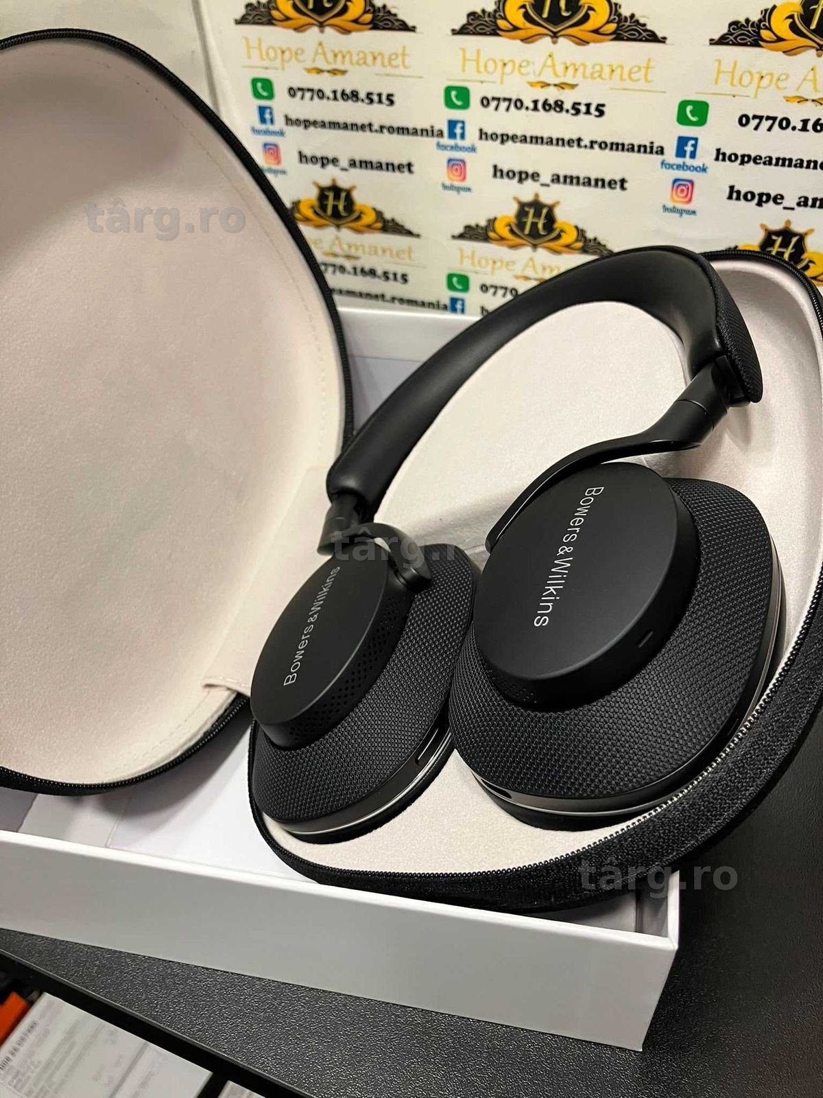 Hope Amanet P3 Casti Bowers & Wilkins PX7 S2 2