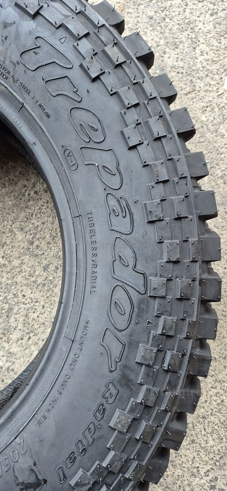 2 anvelope M+S noi Maxxis 205/16 C,dot 2020.Pretul este pe bucata 4