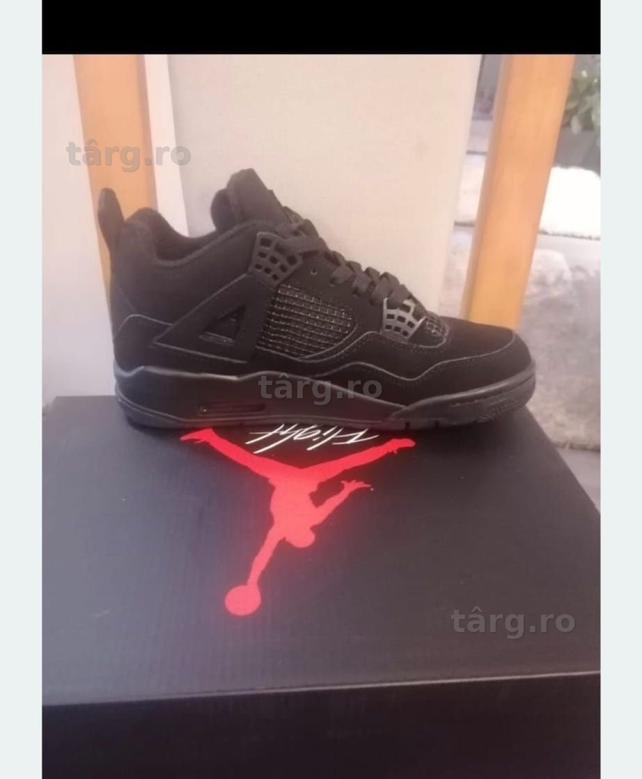 Jordan 4 retro Black Cat 4