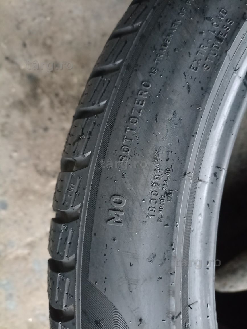 4 anvelope de iarna Pirelli 235/45 R19 dot 2219 4