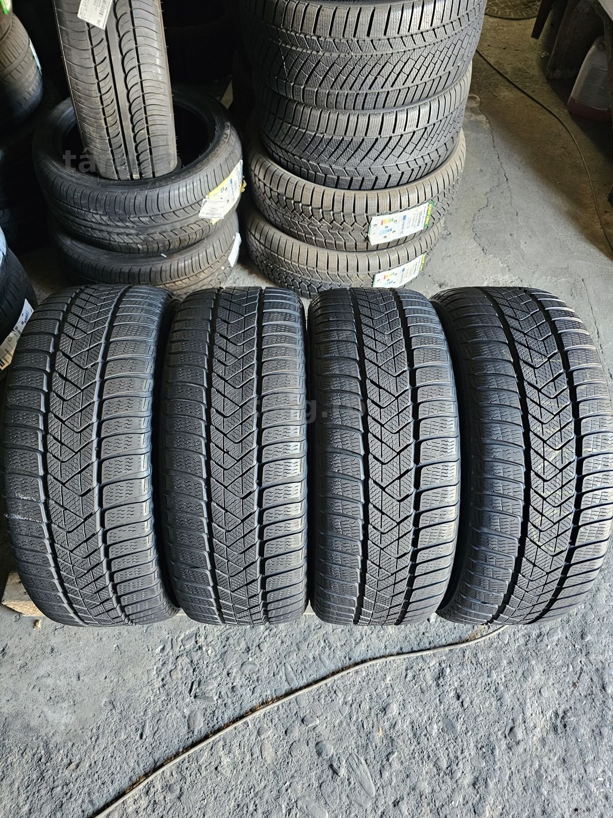 4 anvelope iarna 225 45 18 Pirelli Runflat 2022 6.6mm
