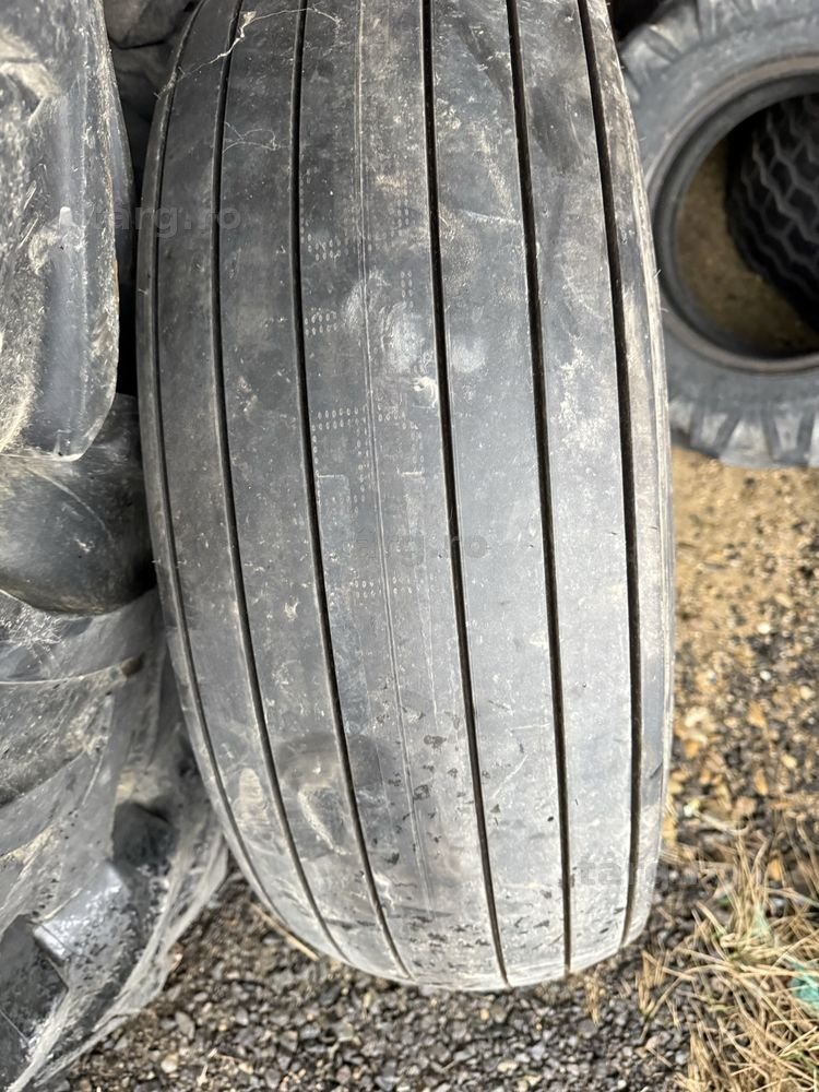 12,5-16 goodyear remorca