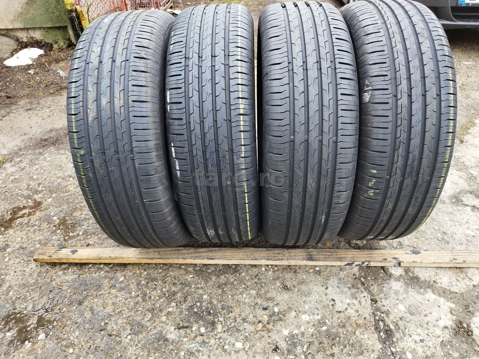 4 anvelope de vară noi Continental EcoContact6 215/65/17 2