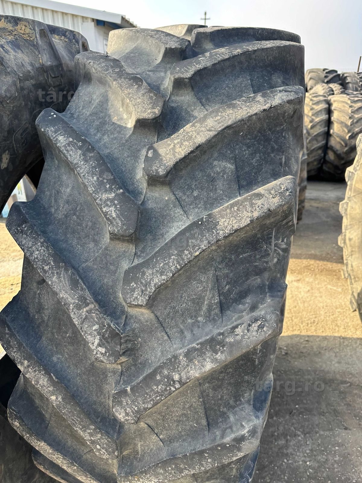 600/65 R38 Pirelli 2