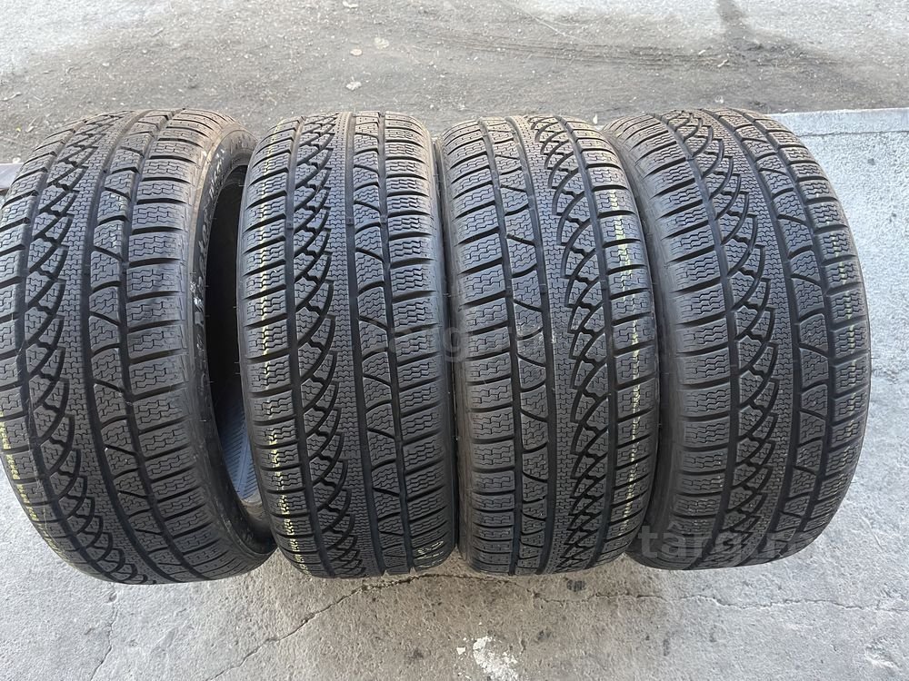 4 anvelope de iarna Petlas 215/50/18 ca noi 2