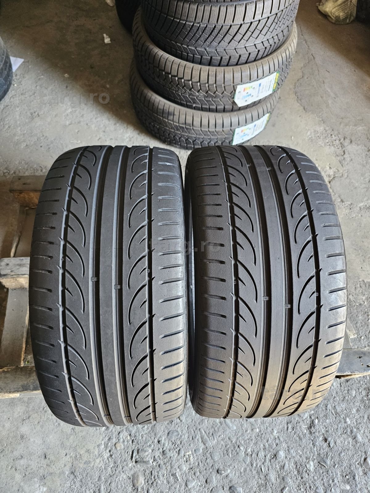 2 anvelope vara 255 35 19 Hankook