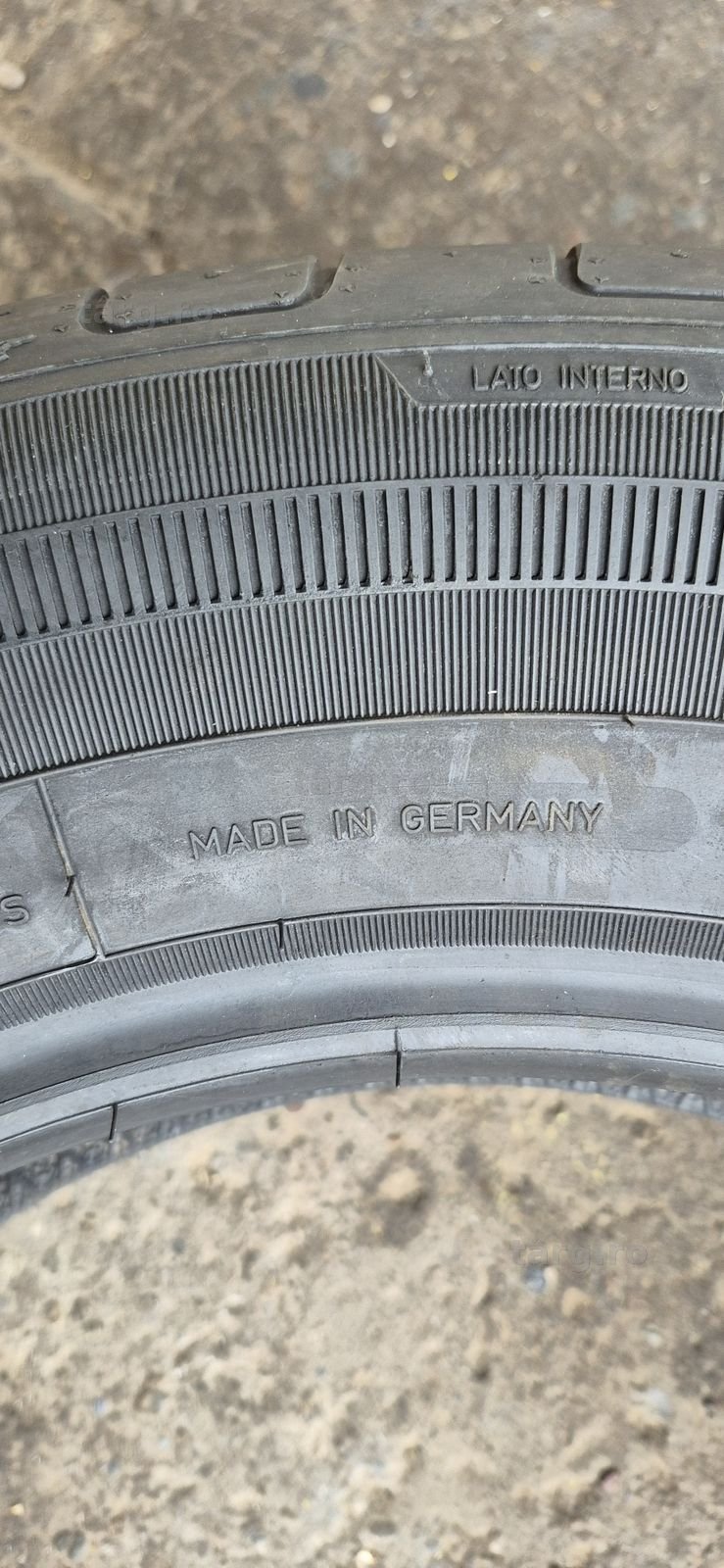 2 anvelope vara ca noi Goodyear 215/65/17.Pretul este pe bucata. 7