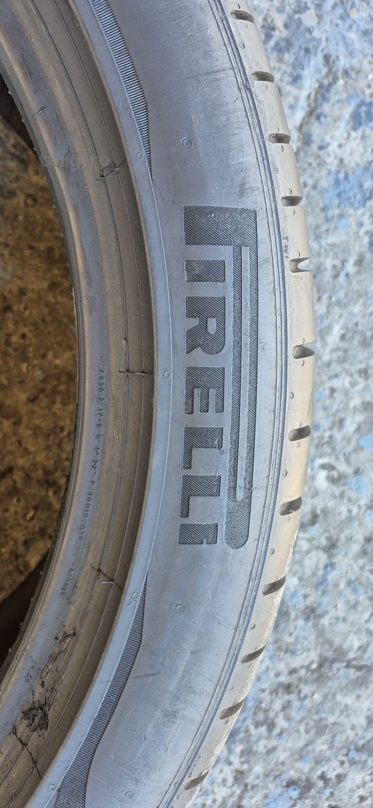 2 anvelope vara runflat Pirelli 315/35/21,dot 2021.Pretul este pe bucata. 3