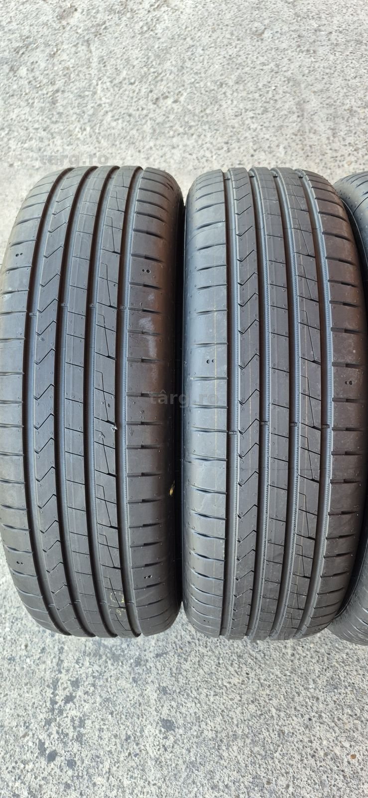 4 anvelope vara noi Hankook 215/70/16,dot 2025.Pretul este pe bucata. 2