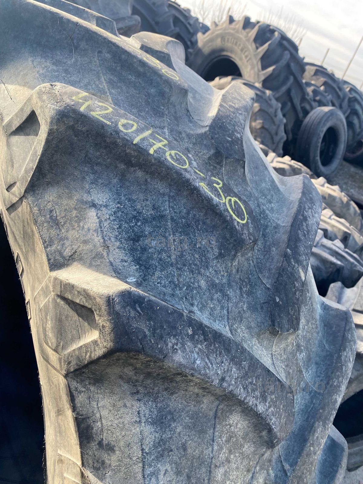 Anvelopa 420.70 R30 Pirelli 4
