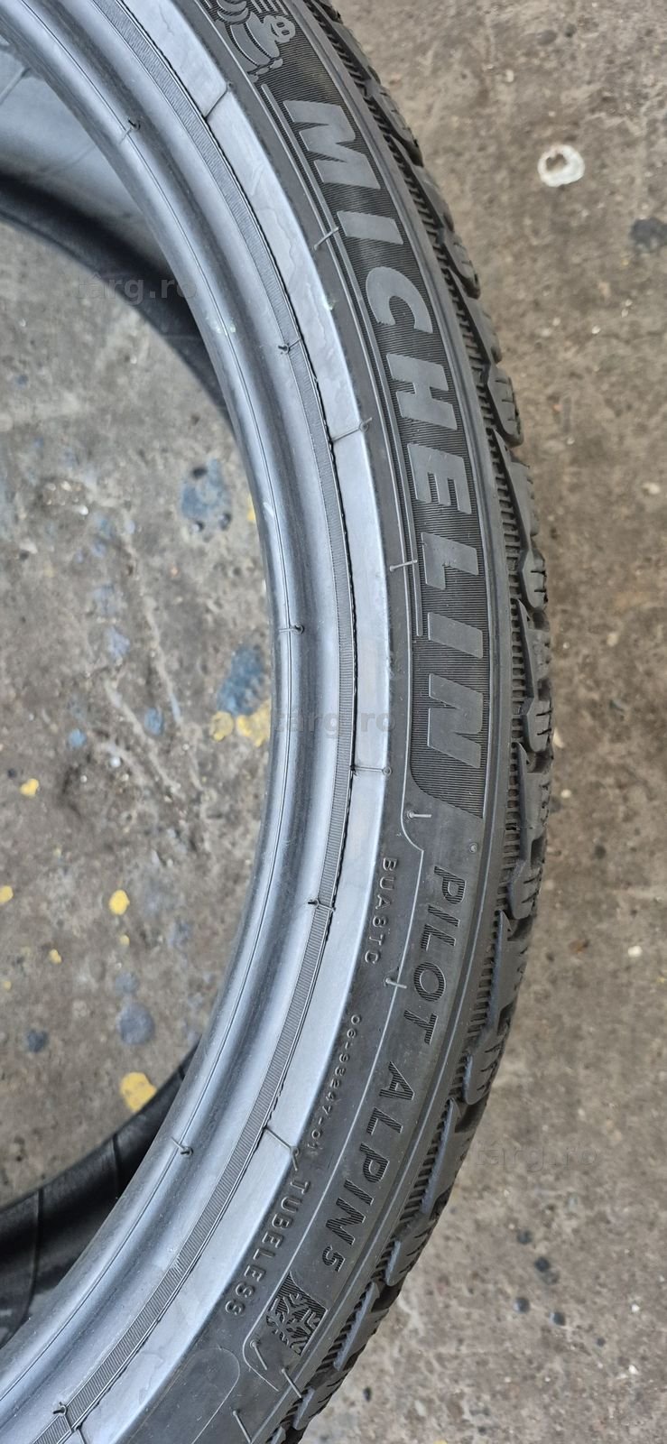 4 anvelope iarna Michelin,fata 255/35/21,spate 295/30/21.Pret/bucata 5