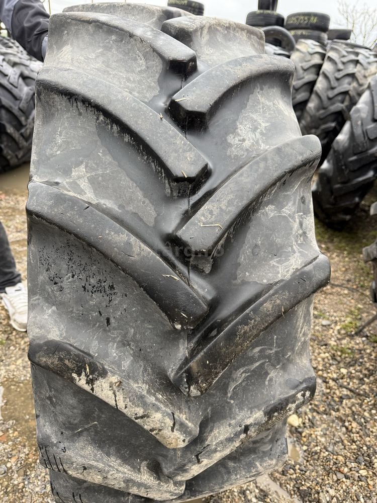 440/65r24 mitas