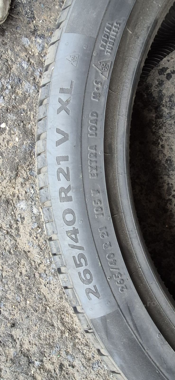 4 anvelope iarna Continental,fata 265/40/21,spate 295/35/21.Pret/buc. 7