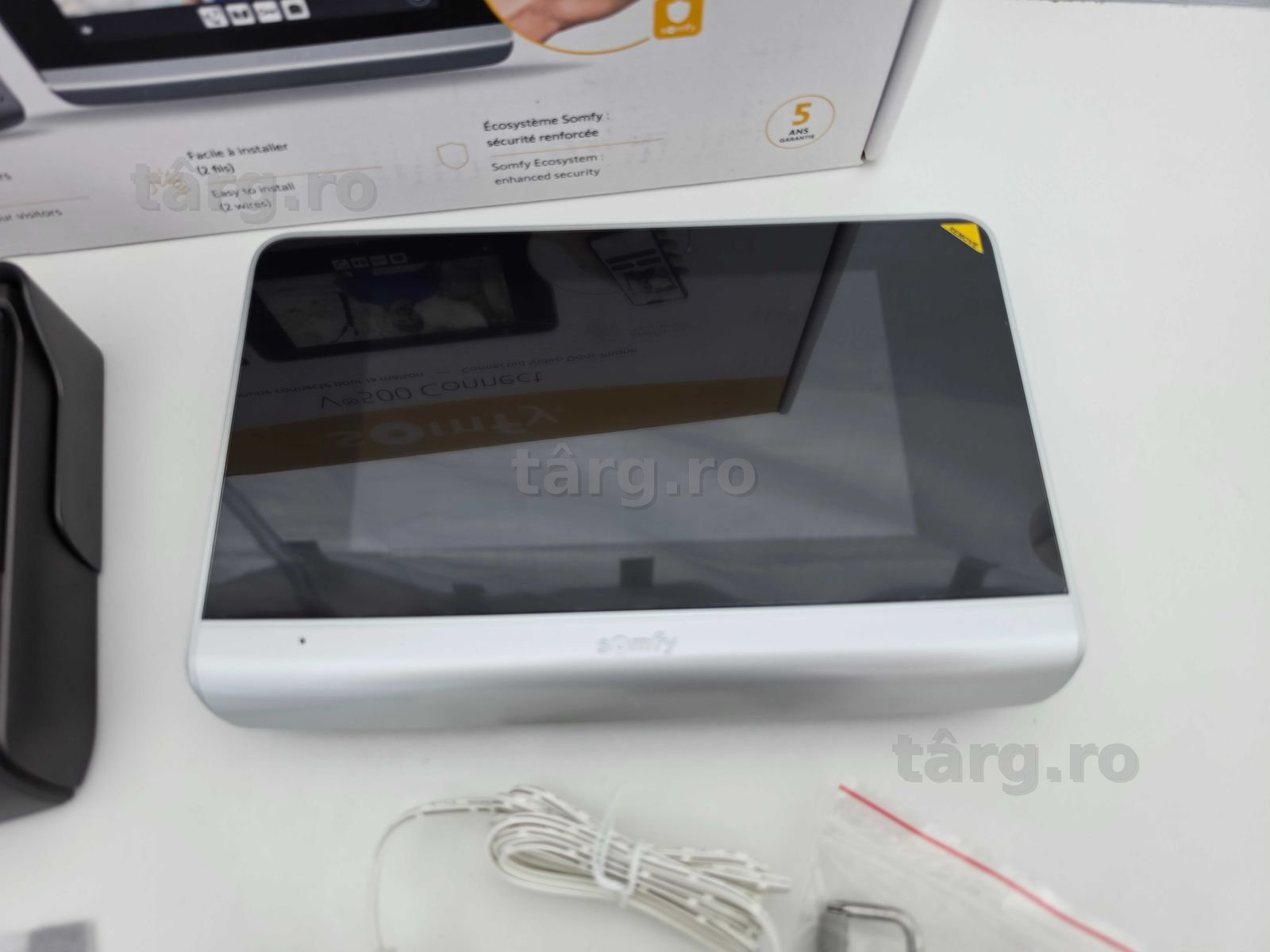 Videointerfon Somfy V500 Connect 7 inch, + connectivity module wi-fi 5