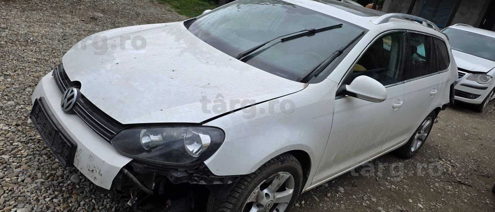 Aripa stanga / dreapta fata VW Golf 6 combi 2009 2010 / 2011 2012