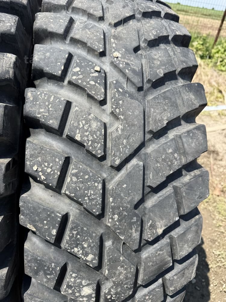 400/80r28 nokian 2