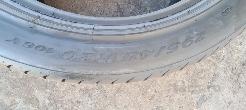 4 anvelope vara Pirelli 295/40/20,noi 5