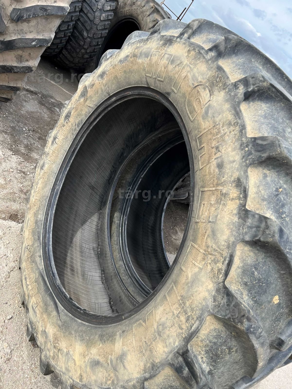 Anvelopa 540.65 R38 Michelin 3