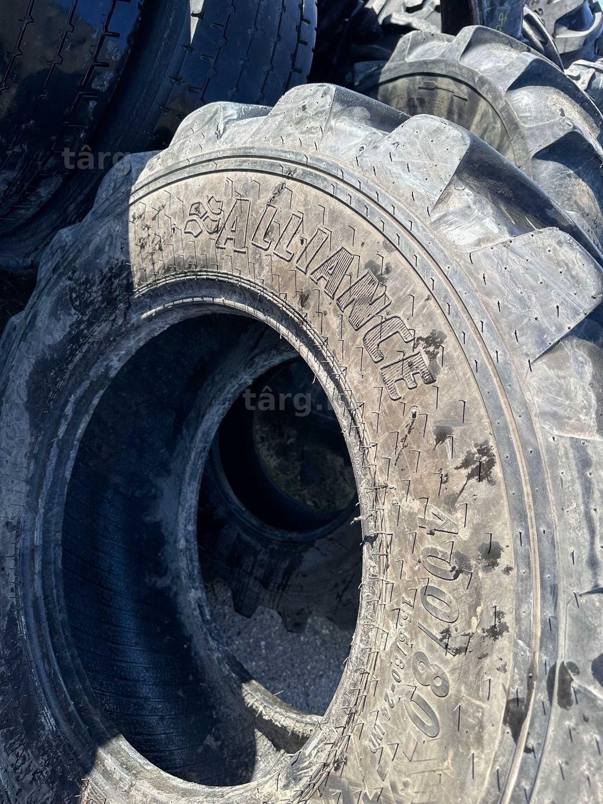 Anvelope sh 15.5/80 R24 3