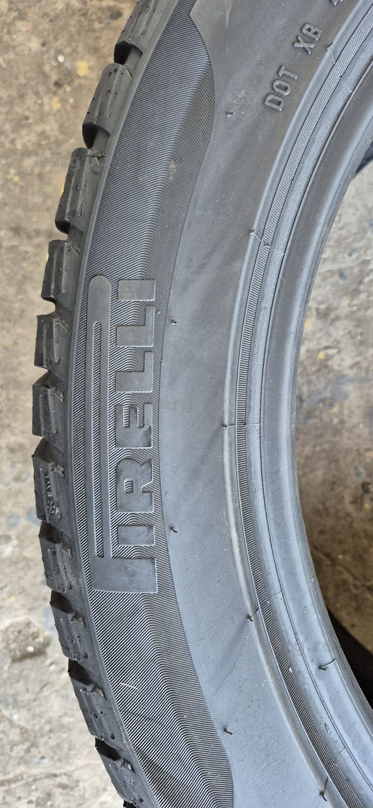 4 anvelope iarna Pirelli,fata 245/45/18,spate 275/40/18.Pret/bucata 4