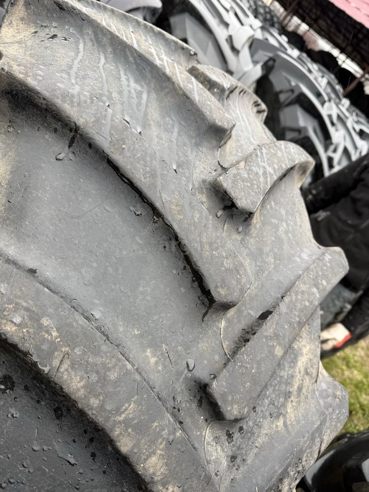 540/65r28 mitas