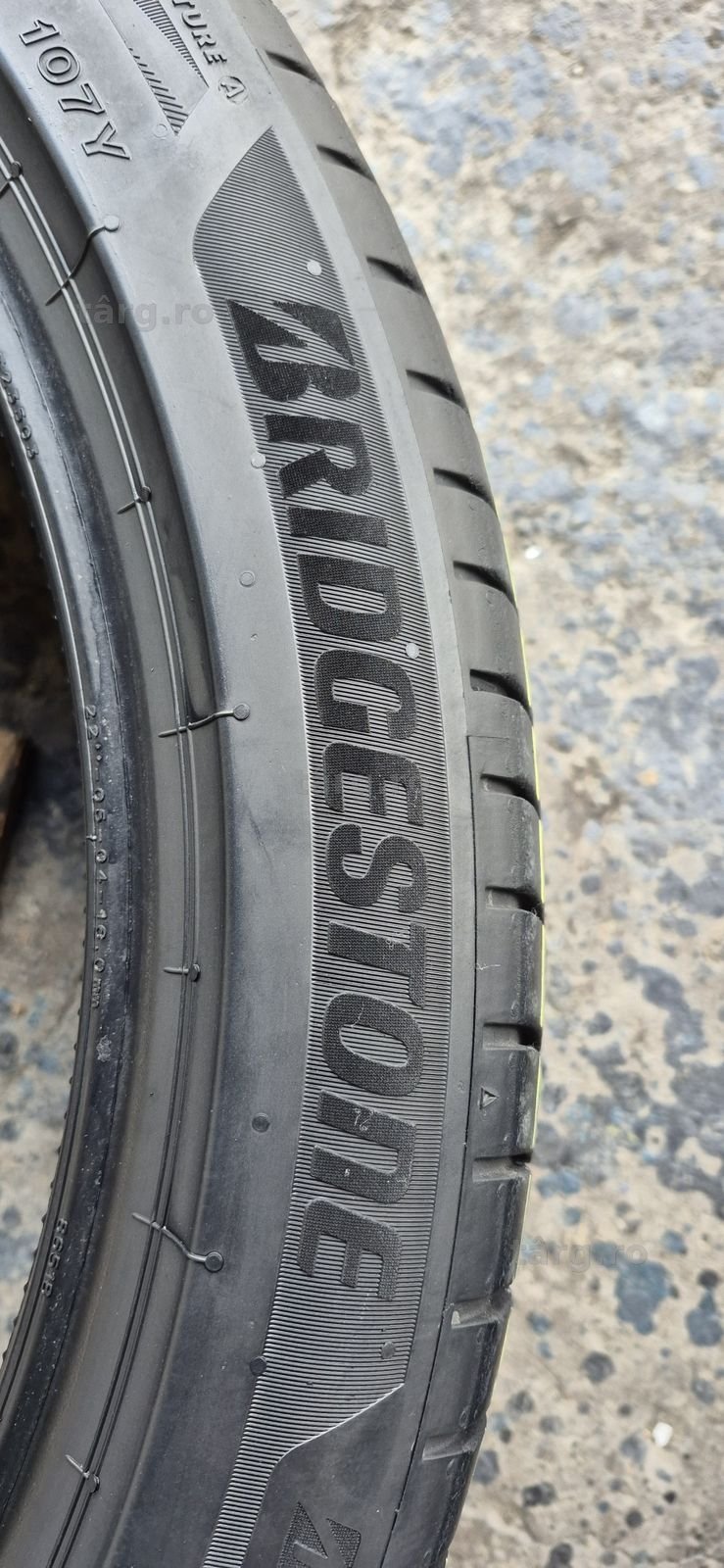 2 anvelope vara ca noi Bridgestone 275/40/22,dot 2023.Pretul este pe bucata. 3