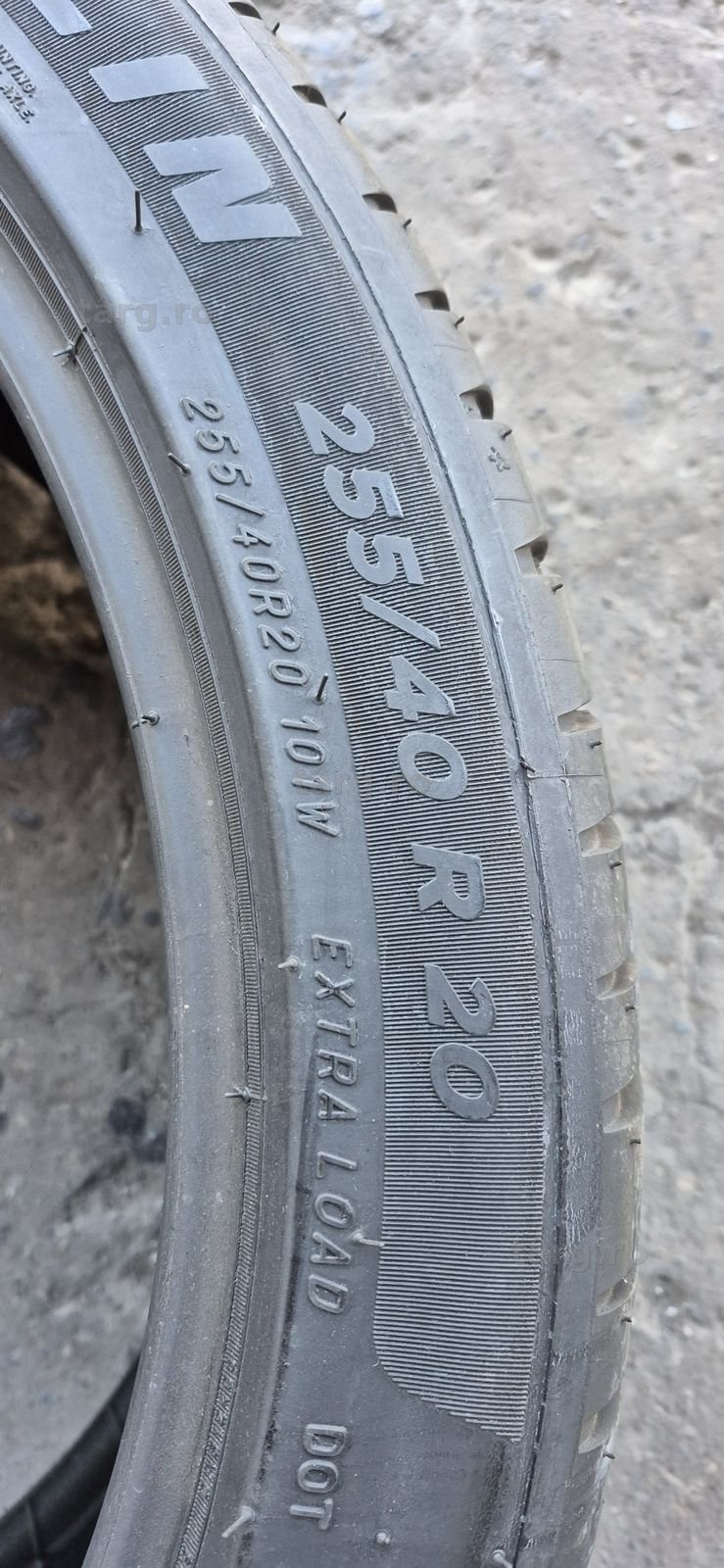 4 anvelope vara Michelin,fata 255/40/20,spate 295/35/20.Pret/buc 5