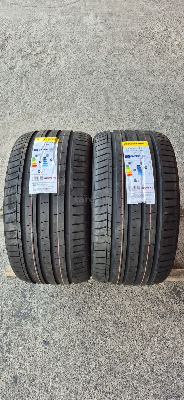 2 anvelope vara noi Kustone 285/30/19,dot 2025.Pretul este pe bucata.