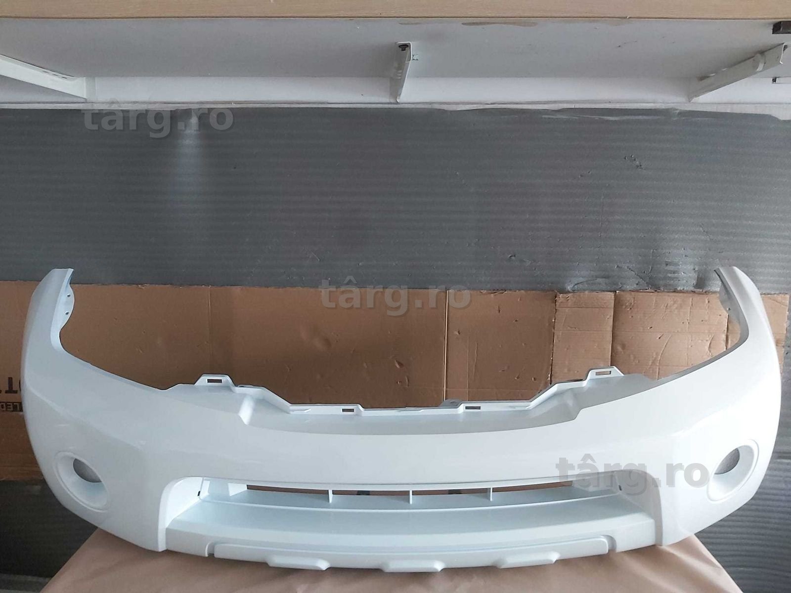 Bara Fata Nissan Navara An 2010-2015 (Alb)