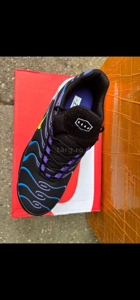 Nike air max plus kaomoji 5