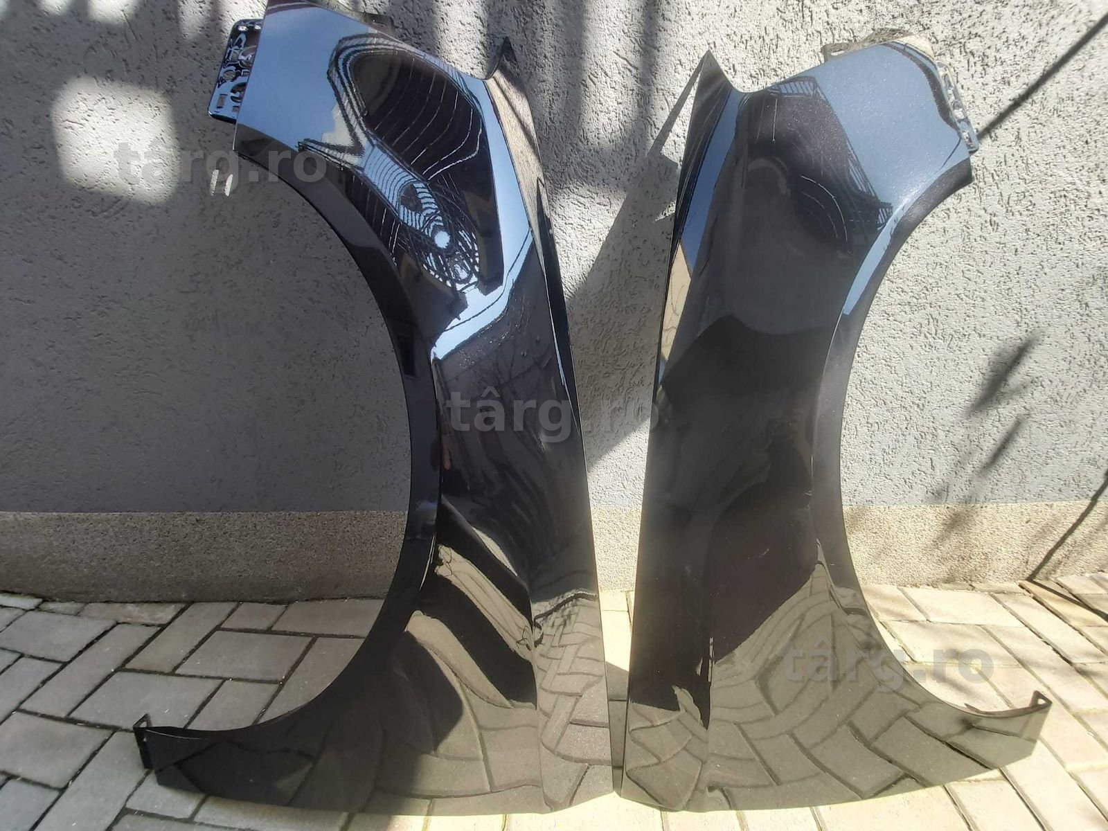 Aripa Fata Dreapta & Stanga VW Passat B6 05-11 Vopsita Negru Metalizat