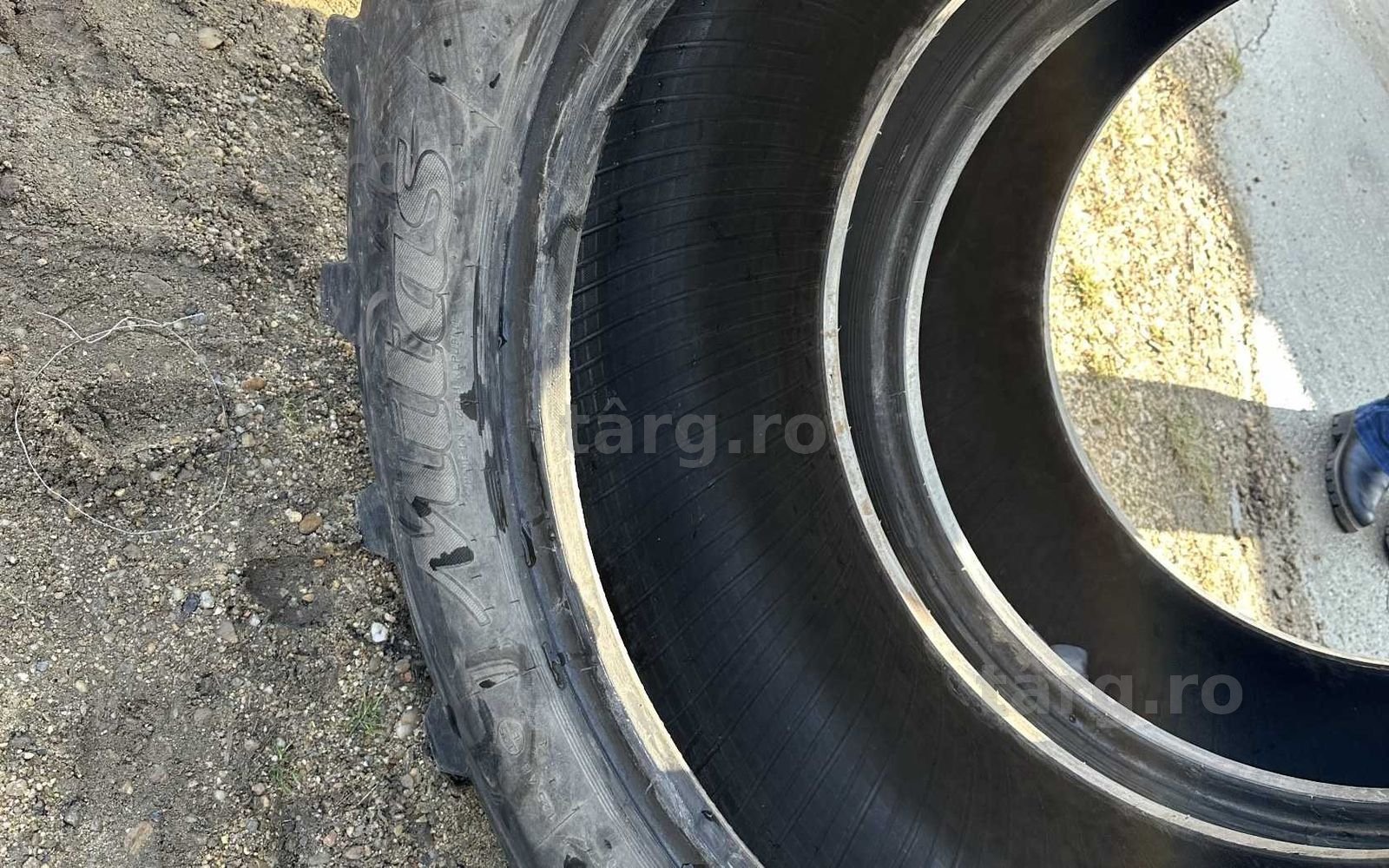 Cauciucuri 380/70 R24 Mitas 3