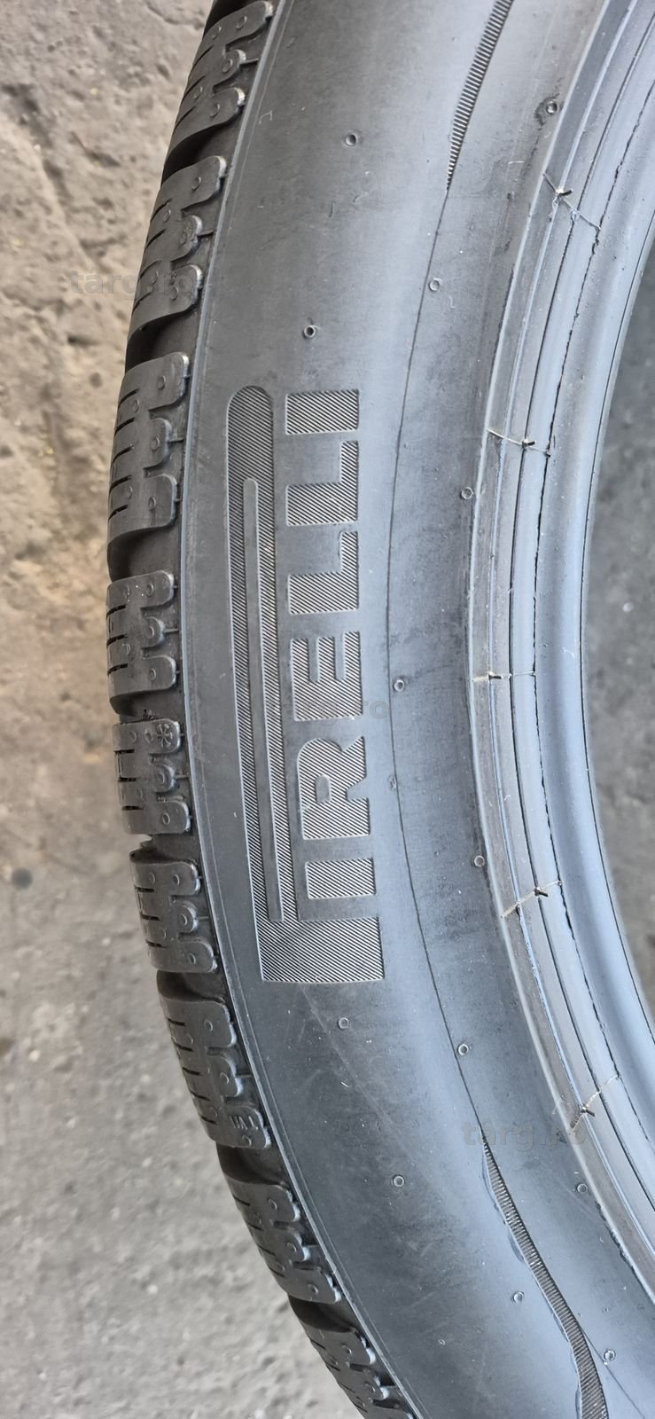 2 anvelope iarna Pirelli 285/40/19,dot 2022.Pretul este pe bucata 3