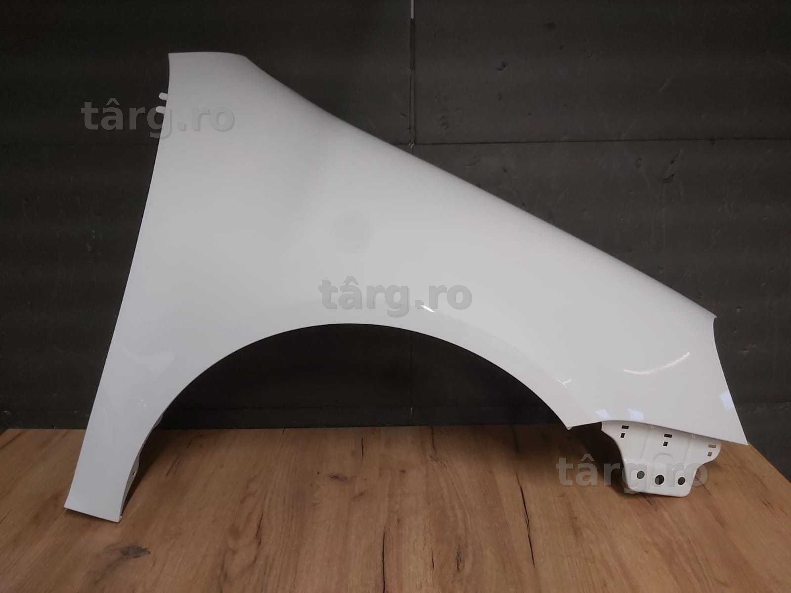 Aripa Fata Dreapta VW Golf 5/V 2004-2008 Vopsita (LB9A (Alb))